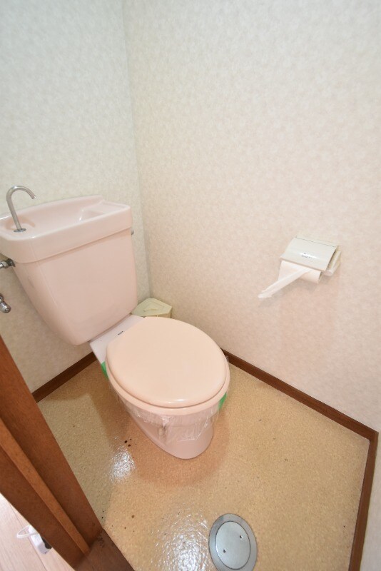 物件内観写真11　(トイレ)