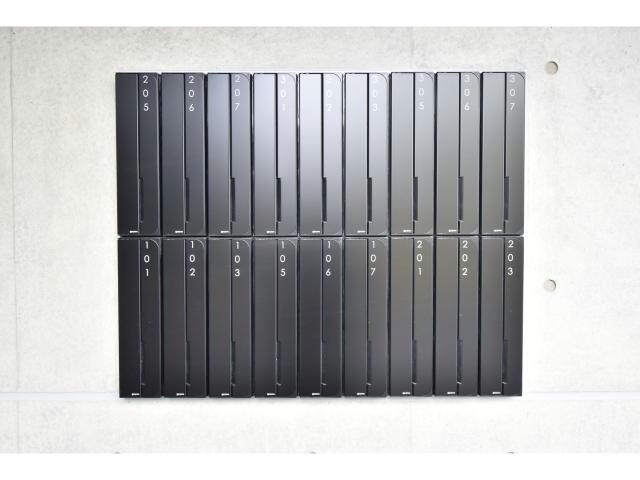 物件外観写真4　(集合郵便受け)