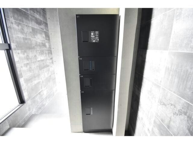 物件外観写真5　(宅配ボックス)