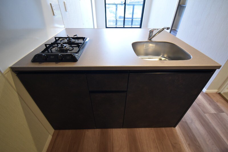 物件内観写真12　(シンク・ガスコンロ)