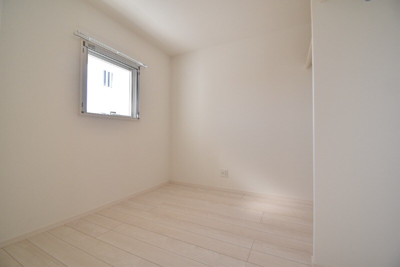 物件内観写真12　(4.8帖)