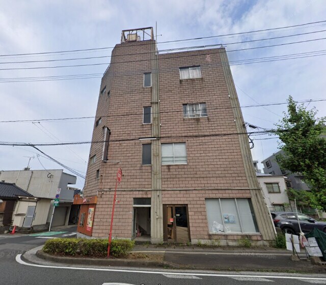 物件外観写真2　(建物入口)