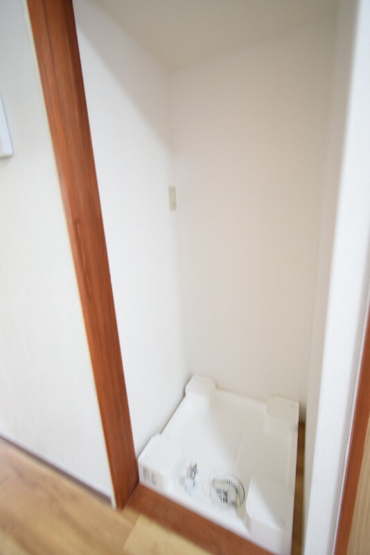 物件内観写真24　(洗濯機置き場)