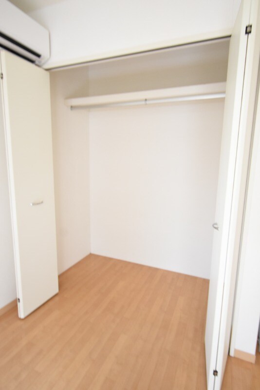 物件内観写真15　(クローゼット)