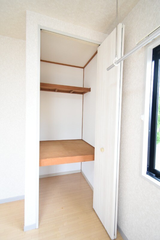 物件内観写真19　(クローゼット)