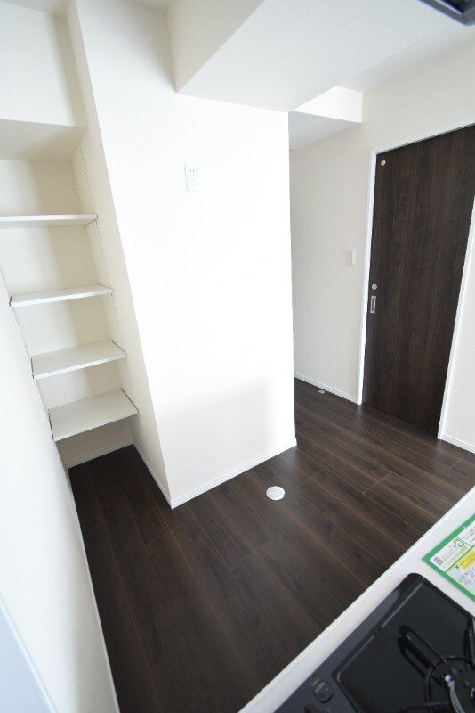 物件内観写真10　(キッチンスペース)