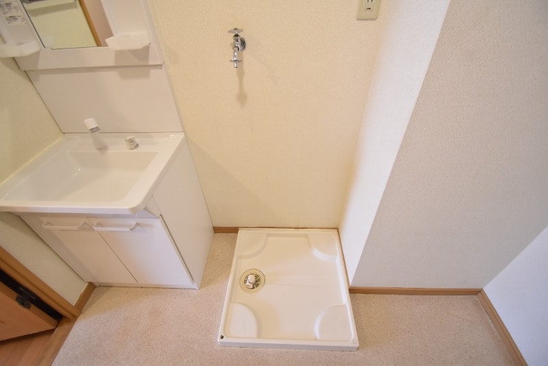 物件内観写真23　(洗濯機置き場)