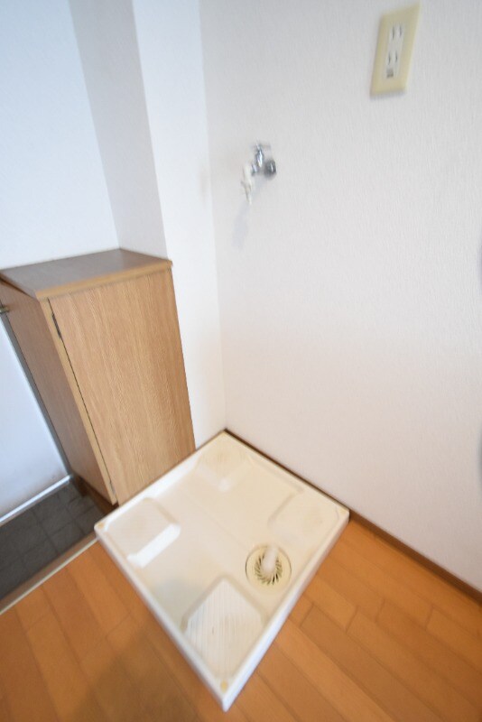 物件内観写真20　(洗濯機置き場)