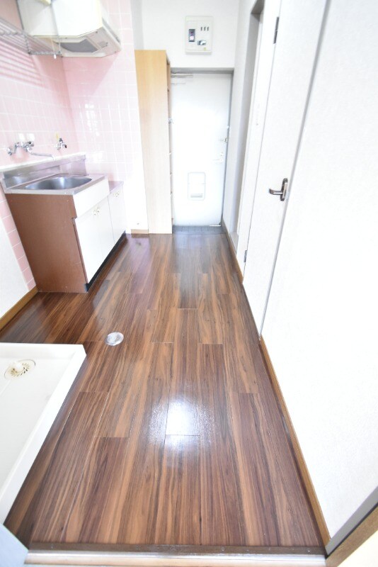 物件内観写真9　(キッチンスペース)