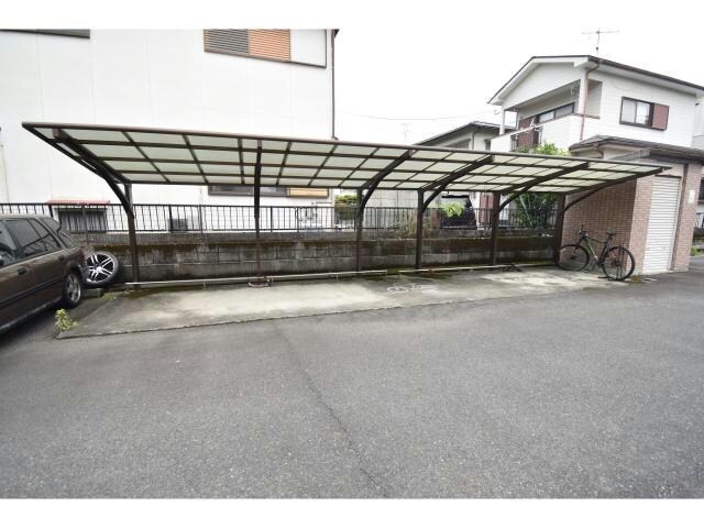 物件外観写真3　(駐輪場)