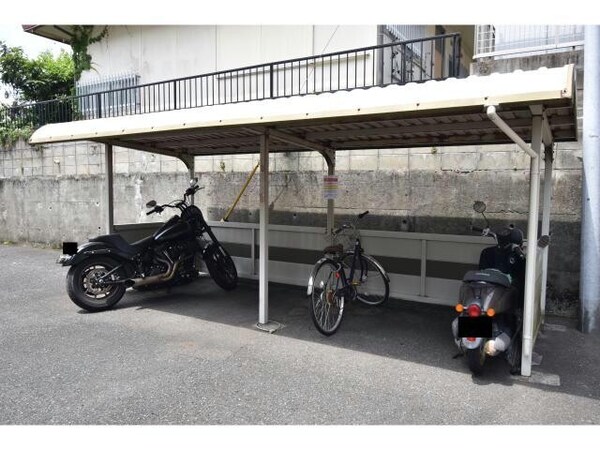その他共有部分(駐輪場)