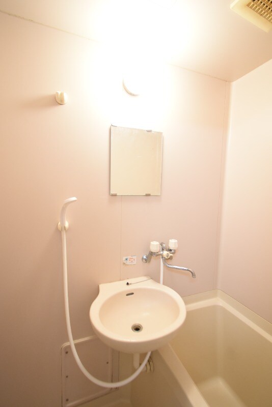 物件内観写真14　(洗面台)