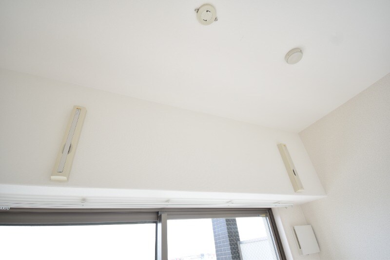 物件内観写真23　(室内物干し)