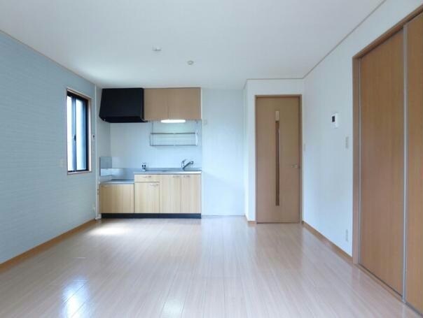 物件内観写真4　(リビング)