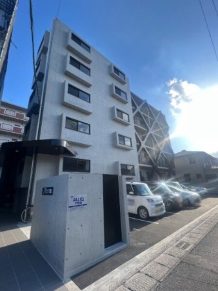 ＺＥＰＨＹＲ外観写真