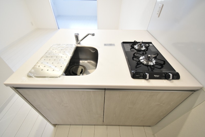 物件内観写真13　(シンク・ガスコンロ)