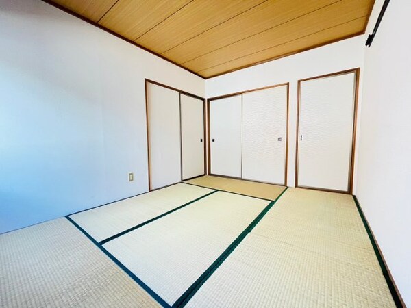 収納(同物別部屋の写真です)