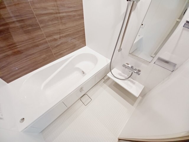 物件内観写真8　(同タイプの部屋写真です。)