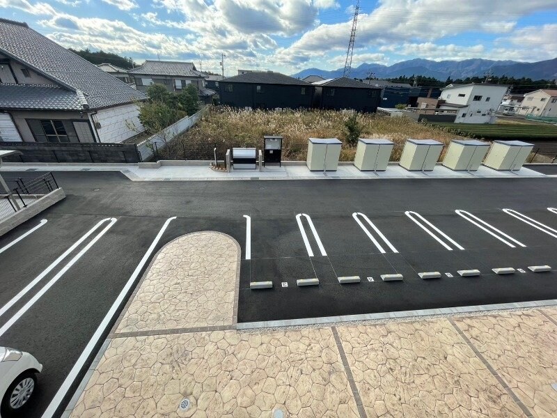 物件内観写真7　(※同型別部屋写真)