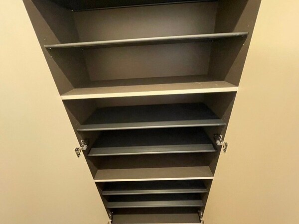 玄関(※同型別部屋写真)