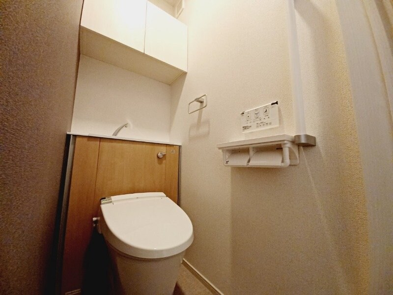 物件内観写真11　(同型参考写真)