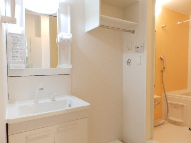 物件内観写真16　(同型反転参考写真)