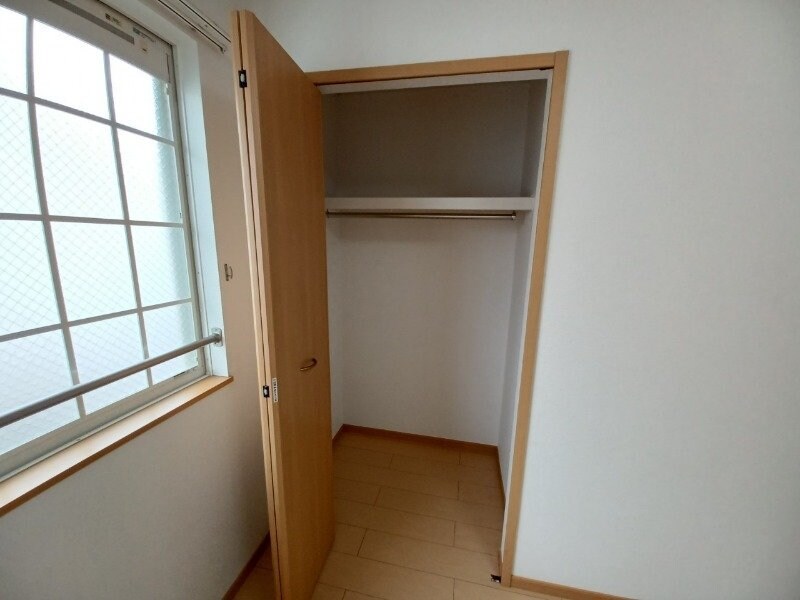 物件内観写真10　(同型参考写真)