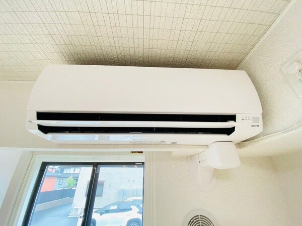 その他(別部屋反転写真です)