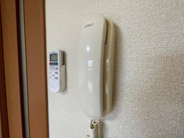 物件内観写真10　(同物件別室の画像です)