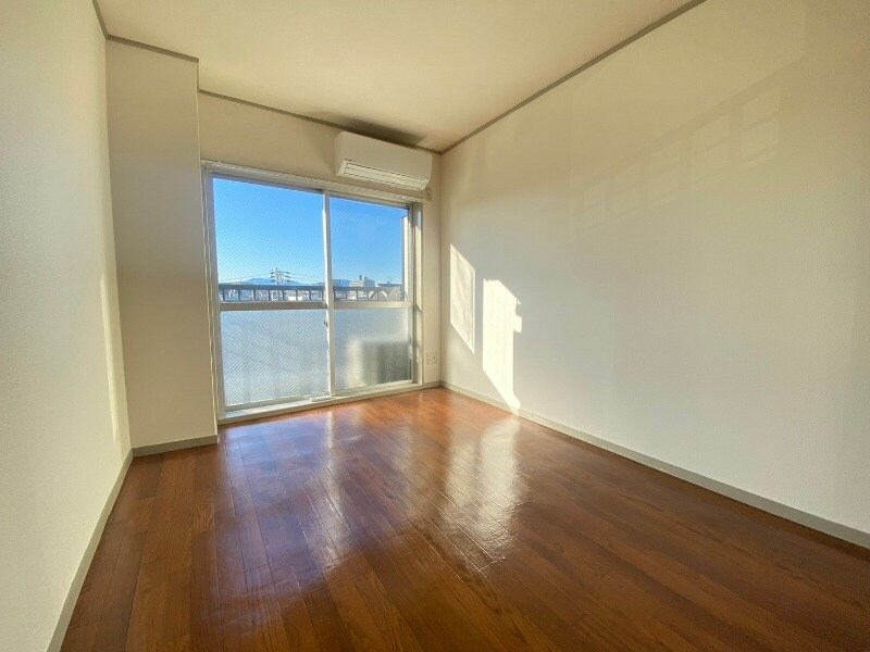 物件内観写真13　(別部屋同タイプ)