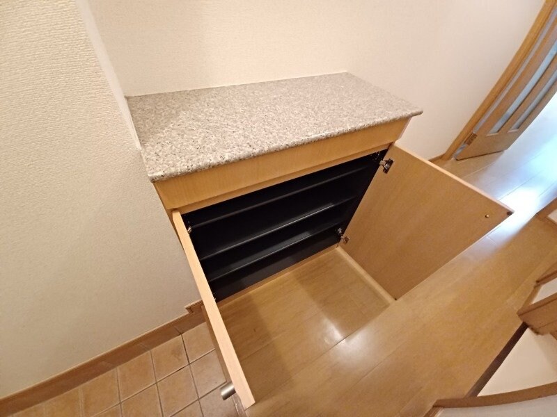 物件内観写真19　(同型反転タイプ)