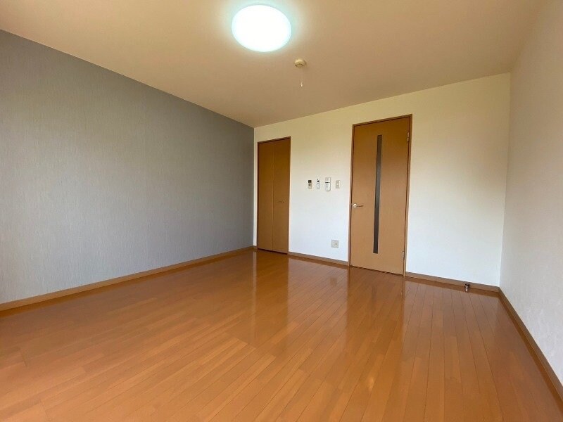 物件内観写真7　(同物件の別部屋写真です。)