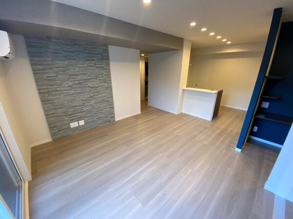 居室・リビング(同型参考写真)