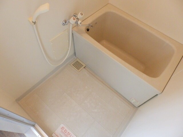 物件内観写真8　(同型参考写真です。)