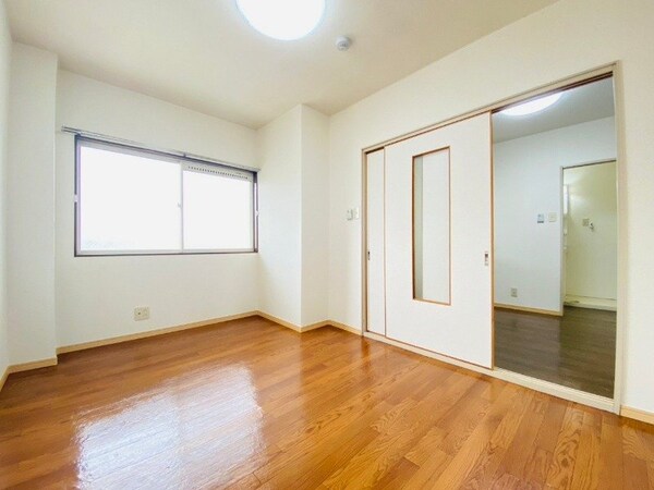 その他部屋・スペース(同物件別部屋のお写真です。)
