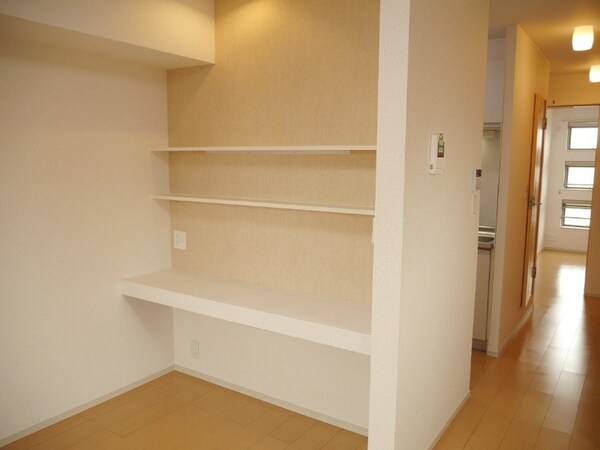 収納(同タイプ参考写真です)