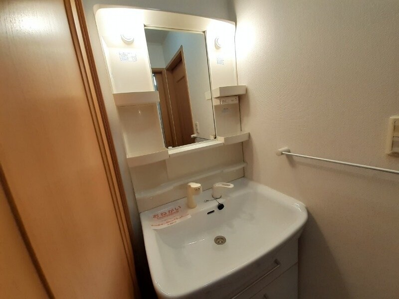 物件内観写真10　(同型参考写真)