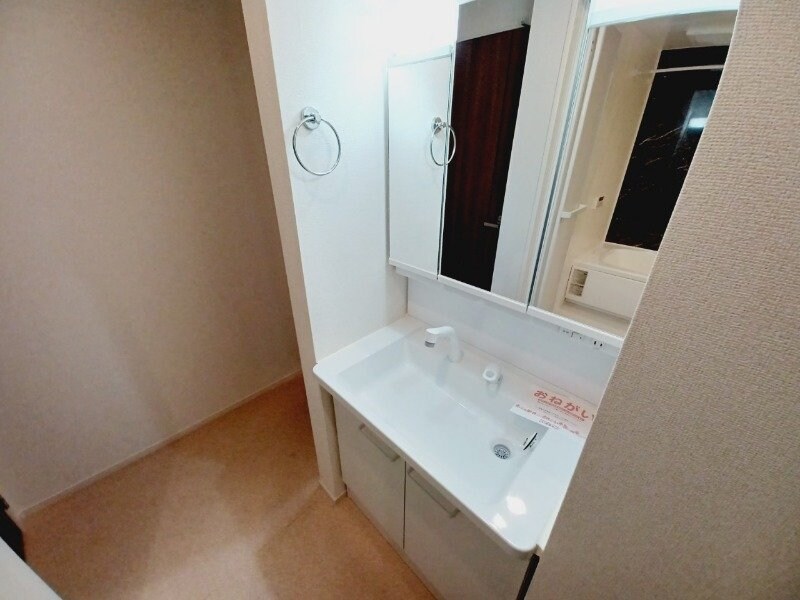 物件内観写真9　(同型参考写真です。)