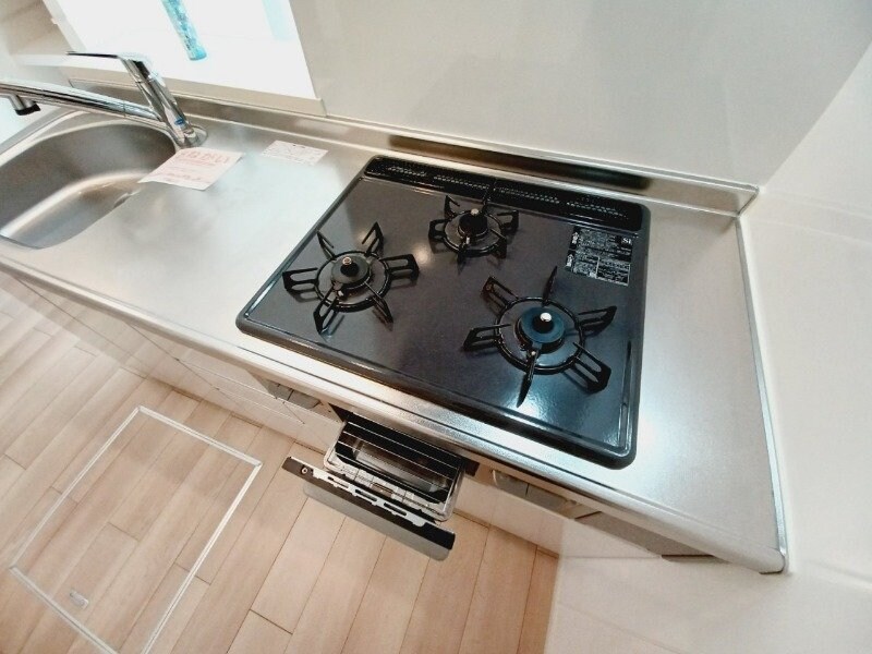 物件内観写真13　(同型参考写真です。)