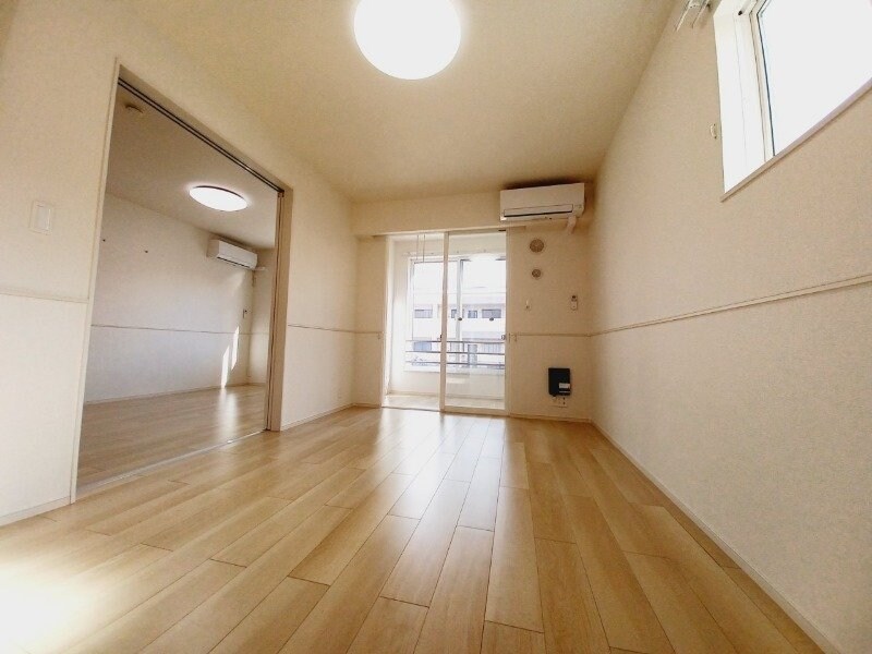 物件内観写真22　(同型参考写真です。)