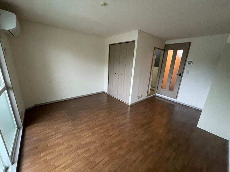 物件内観写真5　(同型反転タイプのお写真です)