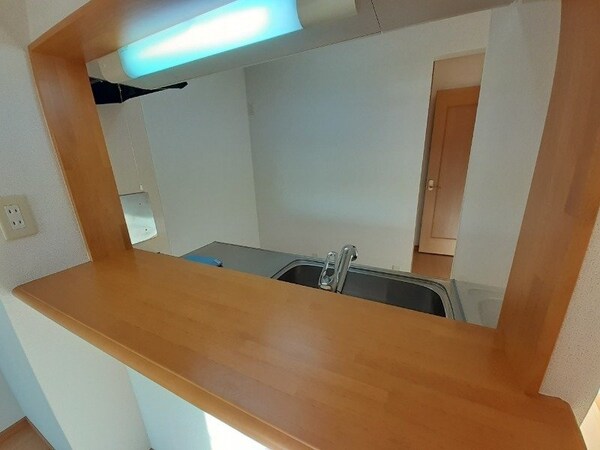 キッチン(別部屋同型タイプ)