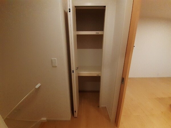 収納(同タイプのお部屋の参考写真です。)