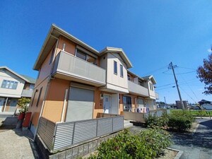 リーフガーデンハイツC棟外観写真