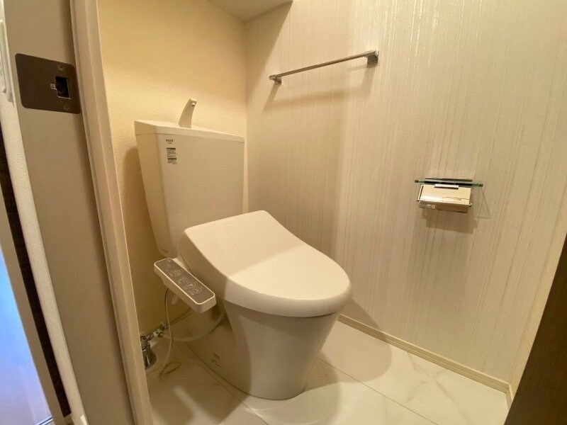 物件内観写真9　(同一物件別室写真)