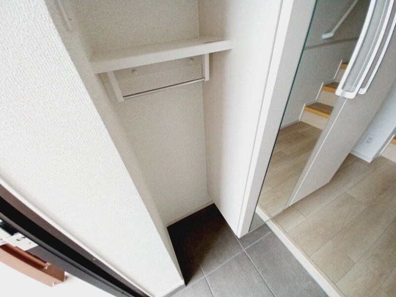 物件内観写真15　(同タイプの部屋写真です。)