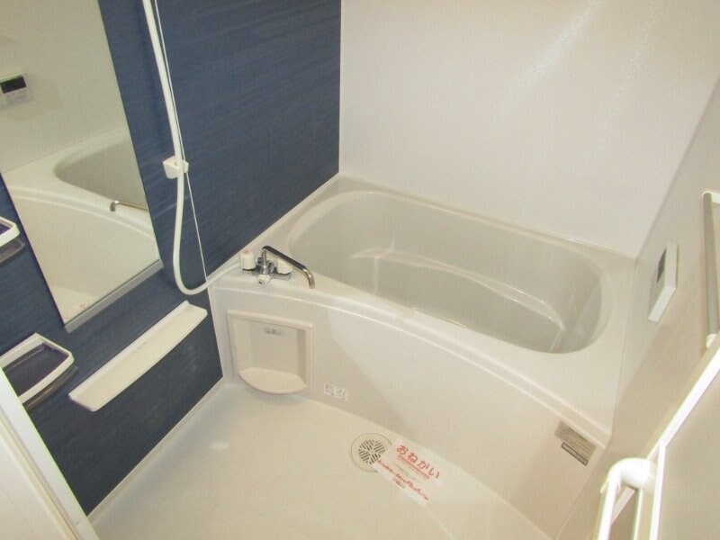 物件内観写真11　(同型別室のお写真です)