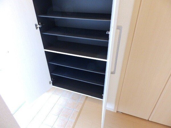 同型部屋写真です。