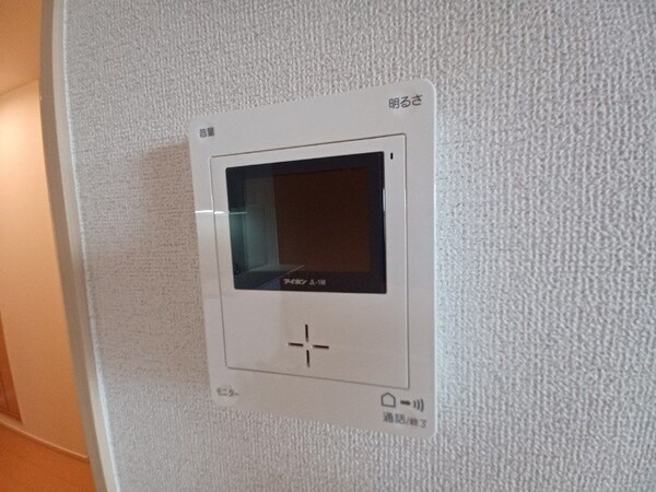 セキュリティ(同型反転写真です。)