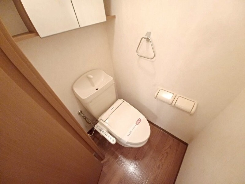 物件内観写真11　(ウオッシュレット付)